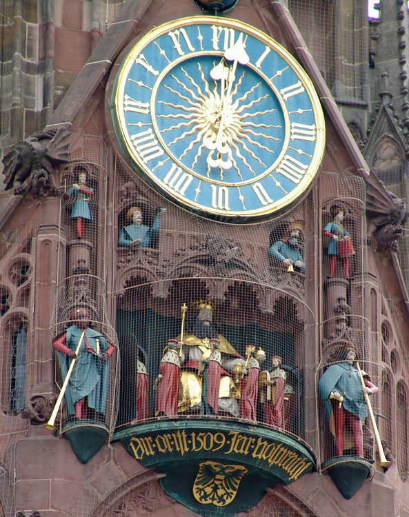 Nrnberg, Glockenspiel an der Frauenkirche