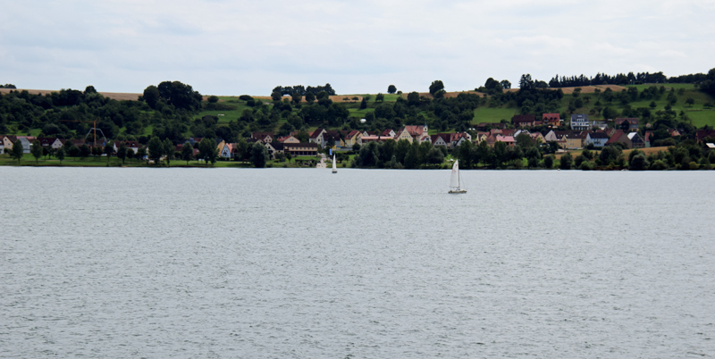 Seerundfahrt mit dem Trimaran auf dem groen Brombachsee